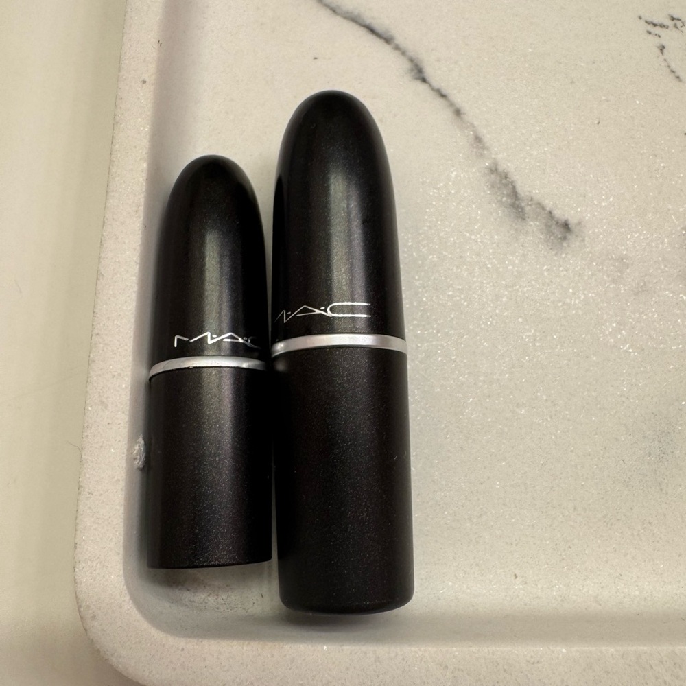 MAC Cosmetics Lipstick Set - Classic Black